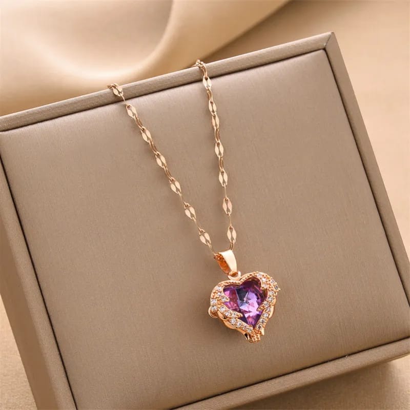Love Heart Pendant Necklace For Girls/Women - KH551