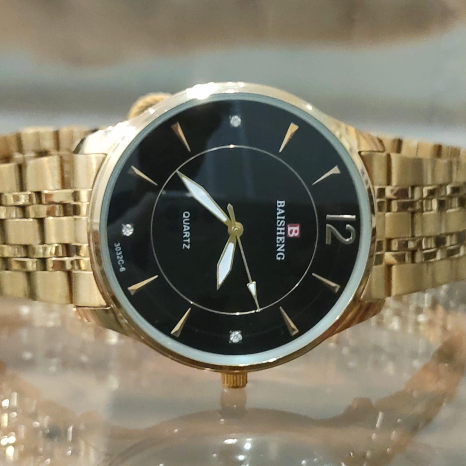 Royal BQ Stainless Steel Golden Watch - LR-445