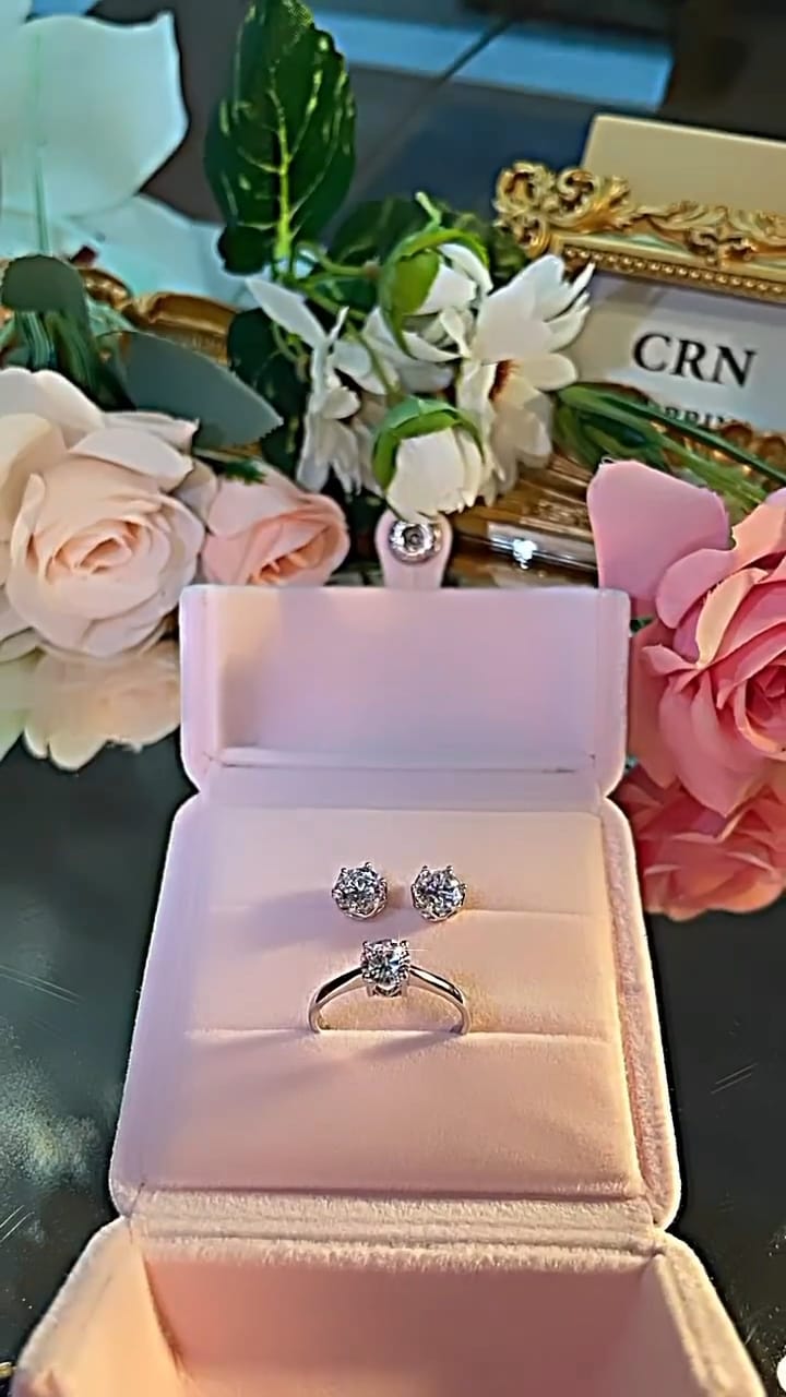 Elegant Silver Zircon Tops with Birthstone Ring for Girl/women