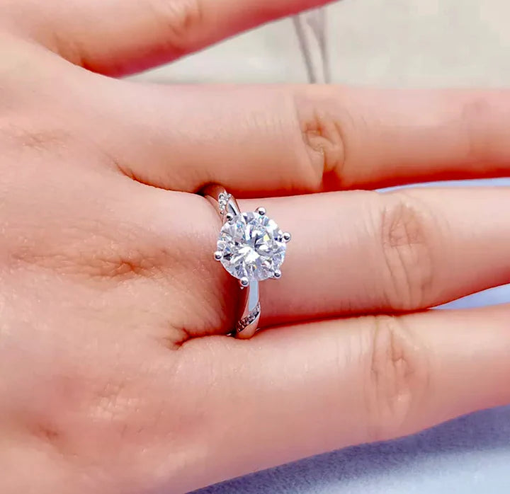 Royal 925 Sterling Silver Diamond cut Zircon Ring - CRSH385