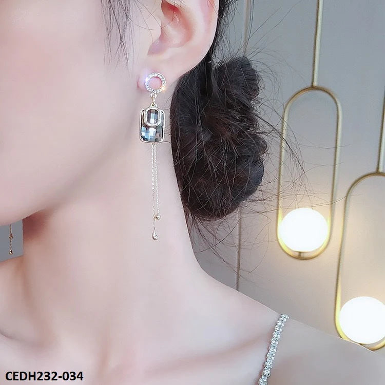 Round Triangle Drop Earrings Pair-CEDH232