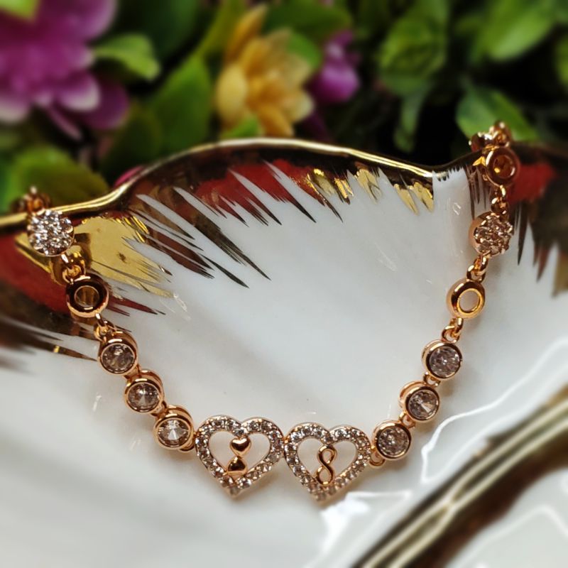 Beautiful Heart Beaded Bracelet For Girls/Women